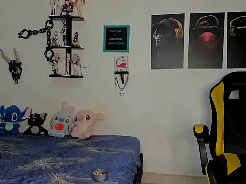 Snapshot of louchart_kenny chatting on 20, 11, 2025 louchart kenny online show from 20, 11, 2025