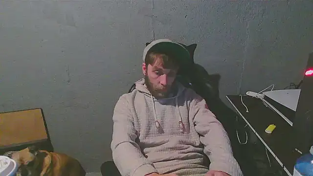 Snapshot of Superoz77 chatting on 6, 12, 2024 Superoz77 online show from 6, 12, 2024