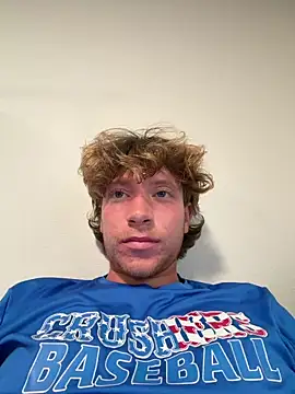 Snapshot of Daddymaddy077 chatting on 27, 4, 2026 Daddymaddy077 online show from 27, 4, 2026