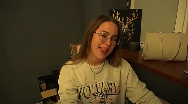 Snapshot of luxie_milady chatting on 7, 12, 2024 luxie milady online show from 7, 12, 2024