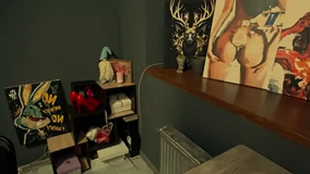 Snapshot of luxie_milady chatting on 25, 11, 2025 luxie milady online show from 25, 11, 2025