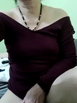 Snapshot of Hangem111 chatting on 16, 12, 2025 Hangem111 online show from 16, 12, 2025