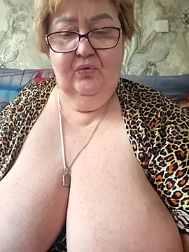 Snapshot of Awn290668 chatting on 6, 3, 2026 Awn290668 online show from 6, 3, 2026