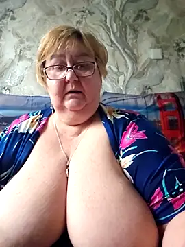 Snapshot of Awn290668 chatting on 8, 4, 2026 Awn290668 online show from 8, 4, 2026