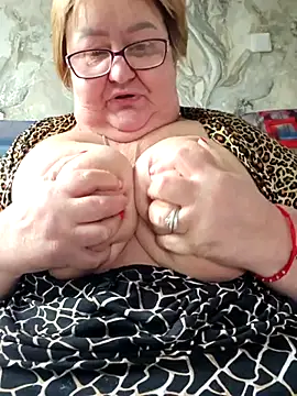 Snapshot of Awn290668 chatting on 17, 4, 2026 Awn290668 online show from 17, 4, 2026