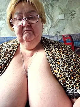 Snapshot of Awn290668 chatting on 21, 4, 2026 Awn290668 online show from 21, 4, 2026