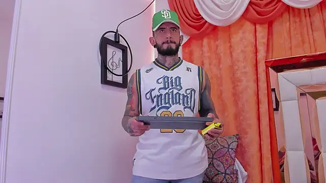 dilan scootk  online show from 25, 2, 2026