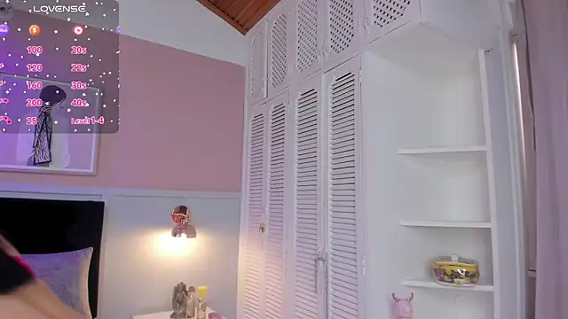 Snapshot of naoko_kirino chatting on 25, 1, 2025 naoko kirino online show from 25, 1, 2025