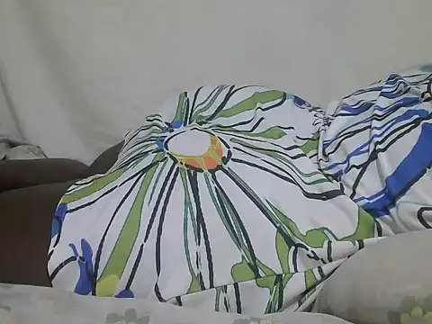 Snapshot of Sexy_wet_- chatting on 16, 9, 2025 Sexy wet - online show from 16, 9, 2025