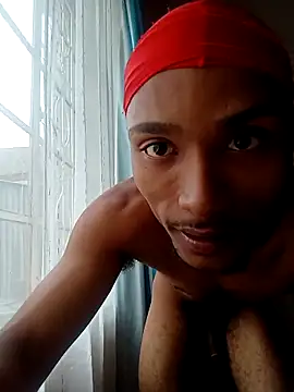 Snapshot of slimmydaddy69 chatting on 7, 4, 2026 slimmydaddy69 online show from 7, 4, 2026
