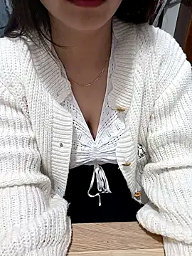 Snapshot of Little-star- chatting on 9, 1, 2026 Little-star- online show from 9, 1, 2026