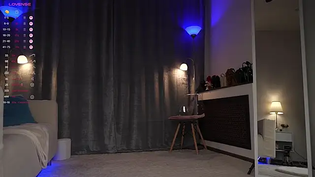 Amely Young online show from 18, 9, 2025