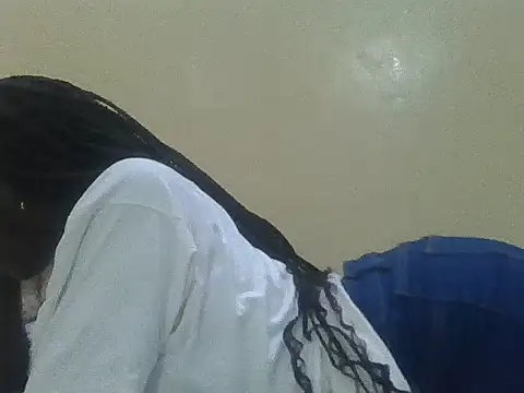 Pretty ellahh online show from 15, 2, 2025