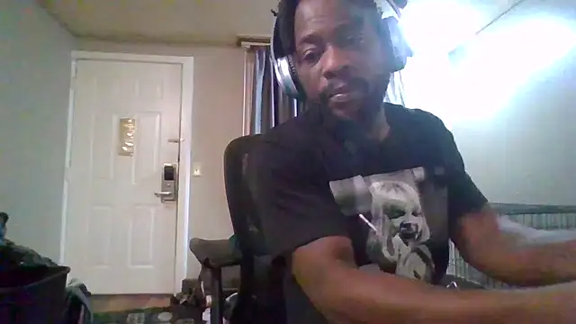 Snapshot of Mrbbc803 chatting on 24, 1, 2025 Mrbbc803 online show from 24, 1, 2025