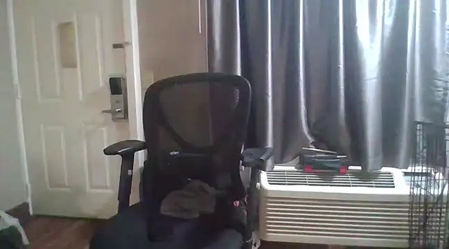 Snapshot of Mrbbc803 chatting on 10, 2, 2025 Mrbbc803 online show from 10, 2, 2025