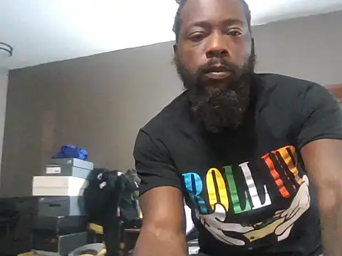 Snapshot of Mrbbc803 chatting on 19, 9, 2025 Mrbbc803 online show from 19, 9, 2025
