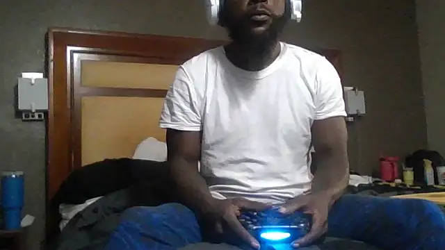 Snapshot of Mrbbc803 chatting on 5, 10, 2025 Mrbbc803 online show from 5, 10, 2025