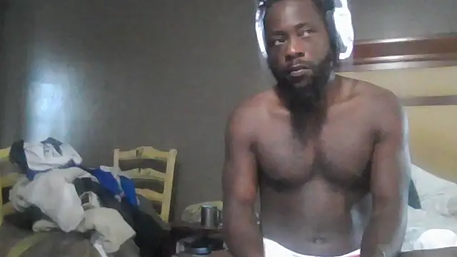 Snapshot of Mrbbc803 chatting on 6, 10, 2025 Mrbbc803 online show from 6, 10, 2025