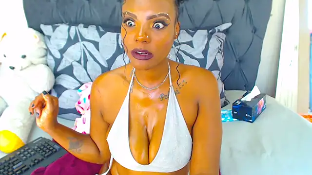 Snapshot of SAVAGExBOO chatting on 24, 1, 2025 SAVAGExBOO online show from 24, 1, 2025