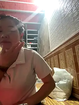 Hellen 111 online show from 14, 12, 2025