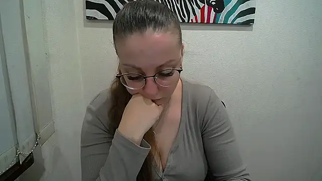 Snapshot of _Annabelle_Lee chatting on 4, 12, 2025 Annabelle Lee online show from 4, 12, 2025