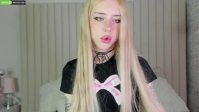 Snapshot of Joy_Barker chatting on 5, 10, 2025 Joy Barker online show from 5, 10, 2025