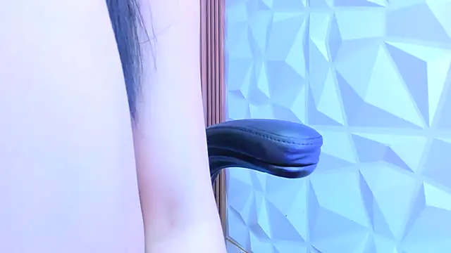 Snapshot of meribeth303av chatting on 25, 11, 2025 meribeth303av online show from 25, 11, 2025