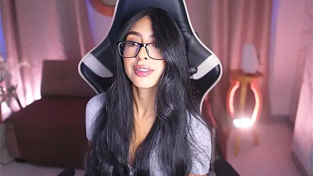 Sara albrecht online show from 1, 2, 2025