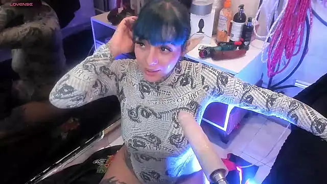 Snapshot of luxifer_666_ chatting on 10, 2, 2025 luxifer 666  online show from 10, 2, 2025
