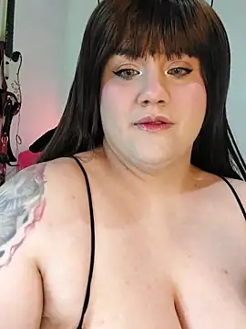 ItsNaiixa online show from 14, 9, 2025