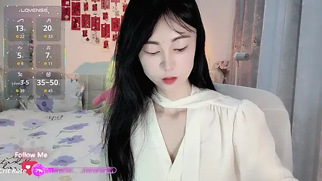 Lisa-s online show from 23, 12, 2025