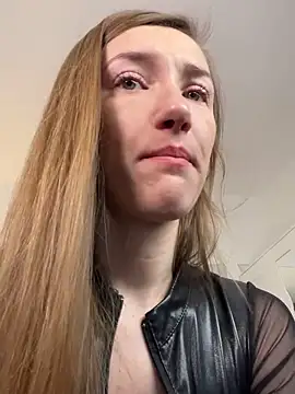Snapshot of KateRedgar chatting on 20, 2, 2025 KateRedgar online show from 20, 2, 2025