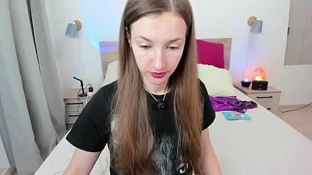 KateRedgar online show from 24, 2, 2026