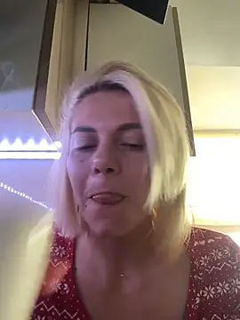 Snapshot of tanyagrey chatting on 26, 3, 2026 tanyagrey online show from 26, 3, 2026