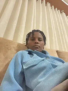 Snapshot of monic421 chatting on 5, 1, 2026 monic421 online show from 5, 1, 2026