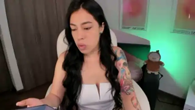 Roxana 02 online show from 26, 11, 2025