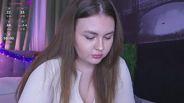 Snapshot of Mia__Peach chatting on 24, 12, 2024 Mia Peach online show from 24, 12, 2024