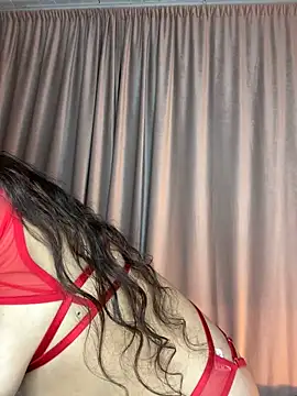 ThaliaRivera  online show from 25, 1, 2025