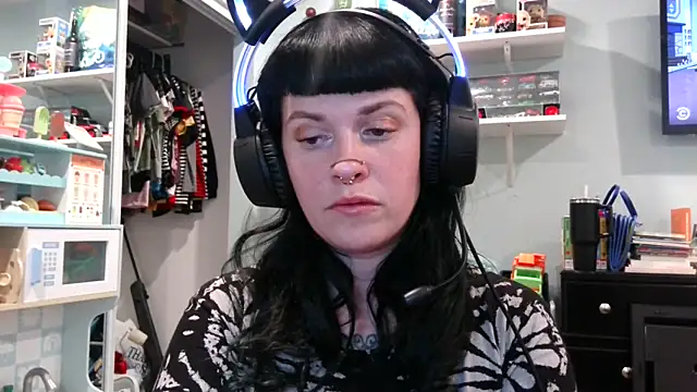 Marcelinegoddess online show from 3, 2, 2025