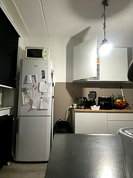 JhonnaFrrr online show from 2, 12, 2024