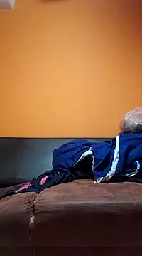 miicheele32 online show from 13, 1, 2025