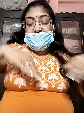 Snapshot of LAVERNIYA_ chatting on 23, 1, 2025 LAVERNIYA online show from 23, 1, 2025