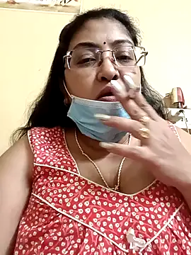 Snapshot of LAVERNIYA_ chatting on 28, 1, 2025 LAVERNIYA online show from 28, 1, 2025