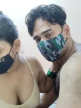 IND COUPLE1 online show from 4, 1, 2025