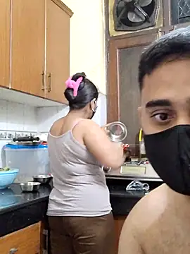 IND COUPLE1 online show from 26, 2, 2025