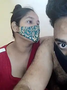 Snapshot of IND_COUPLE1 chatting on 19, 6, 2026 IND COUPLE1 online show from 19, 6, 2026
