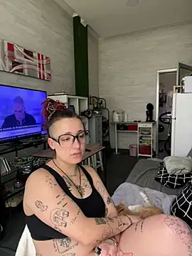 Snapshot of Hawitxui chatting on 9, 1, 2026 Hawitxui online show from 9, 1, 2026