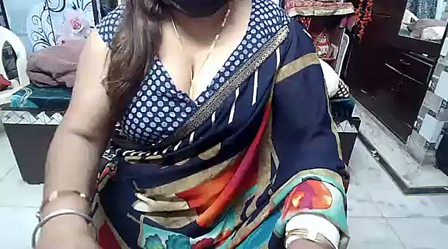 kiranpreet85 online show from 23, 12, 2024