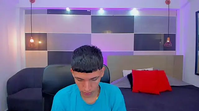 Juan Nd Steven online show from 5, 1, 2025