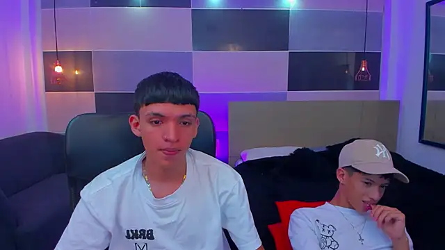 Snapshot of Juan_Nd_Steven chatting on 23, 1, 2025 Juan Nd Steven online show from 23, 1, 2025